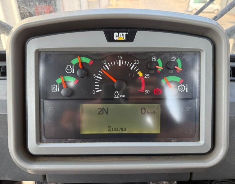 CATERPILLAR  826K **WASTE COMPACTOR**